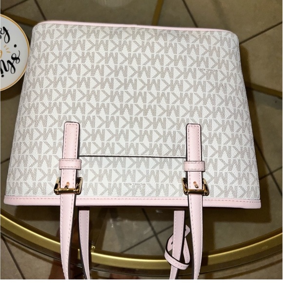 Michael kors top handle with additional strap - Picture 10 of 11